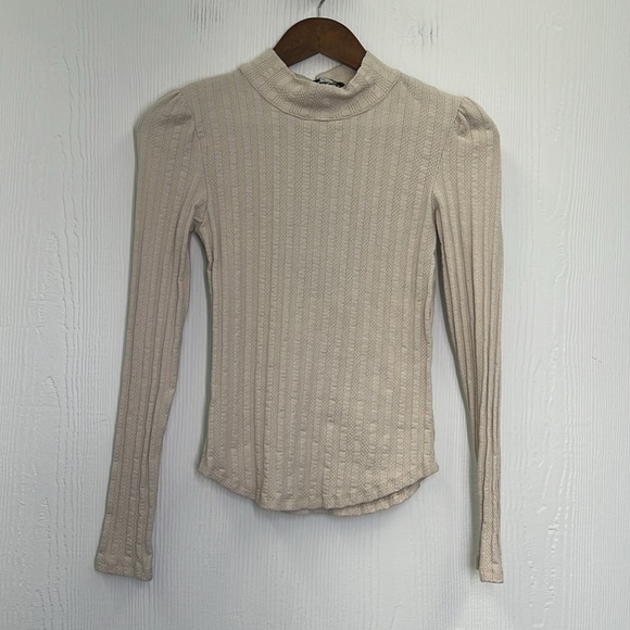 Free People - Party In The Back Cream Mock Neck Open Back Scarf Top Size Small - Picture 6 of 11